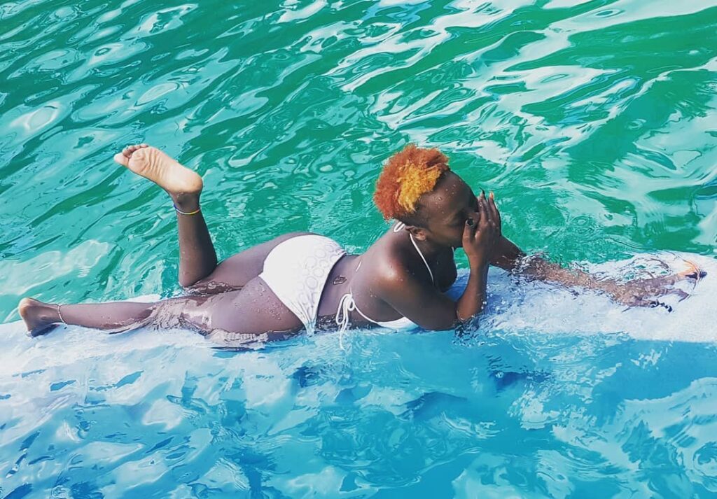 Sylvia SSARU WA MANYARU NUDES